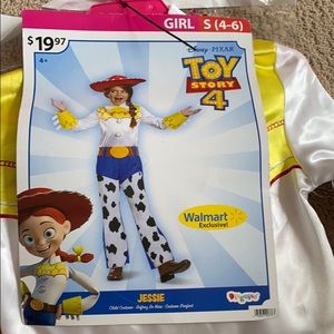 Child costume